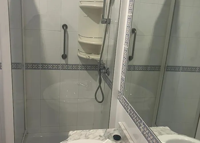 Mara Playa Victoria Ascensor Grupo Ac Gestion * Cádiz